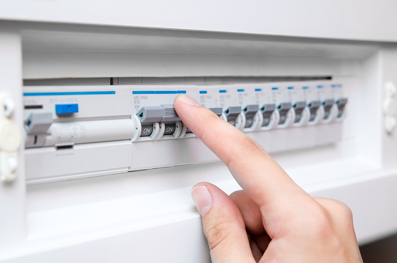 Schalt­schrank­bau bei Janzen Elektrotechnik in Riedstadt