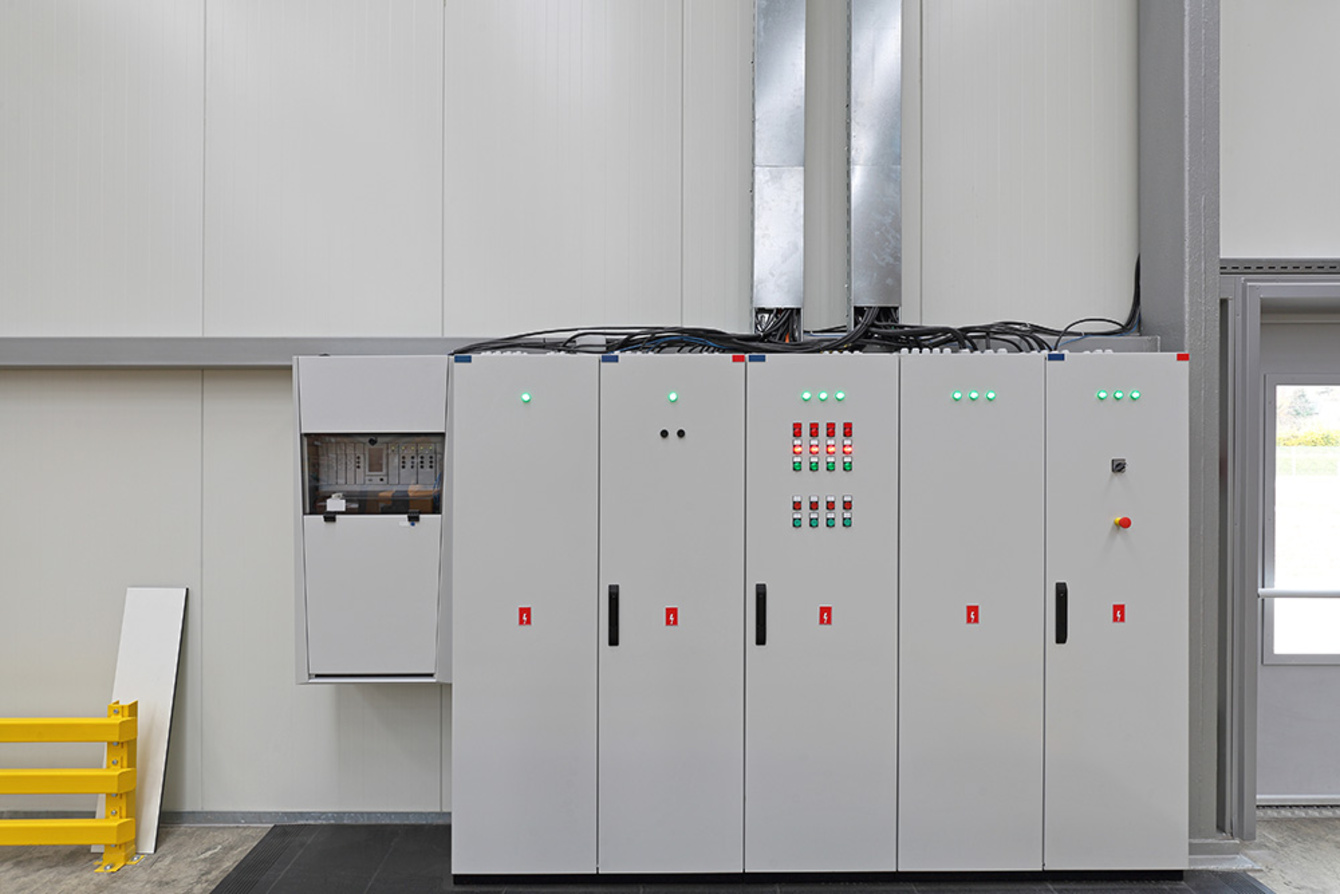 Mess- & Wandler­anlagen bei Janzen Elektrotechnik in Riedstadt